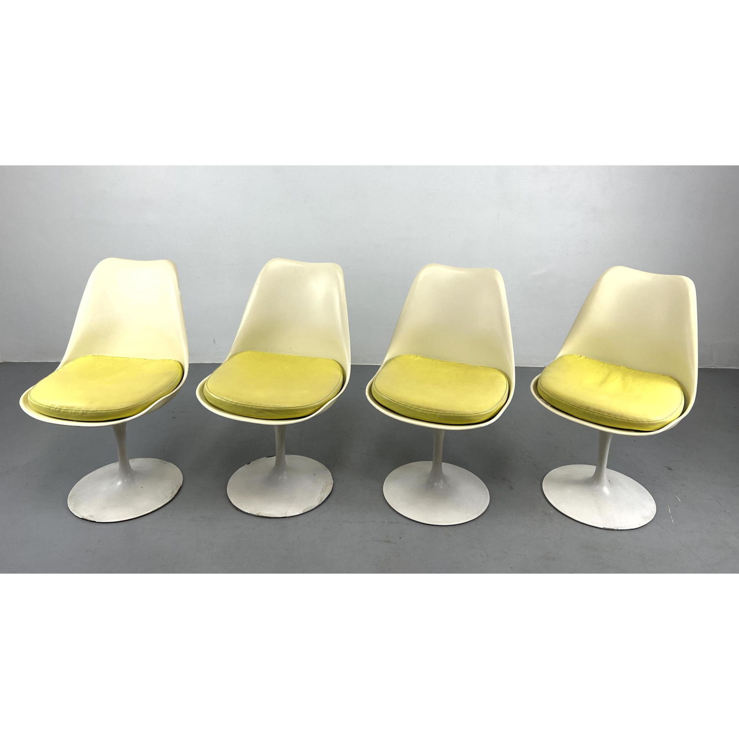 Set of 4 Knoll Tulip Chairs Knoll 2fce46