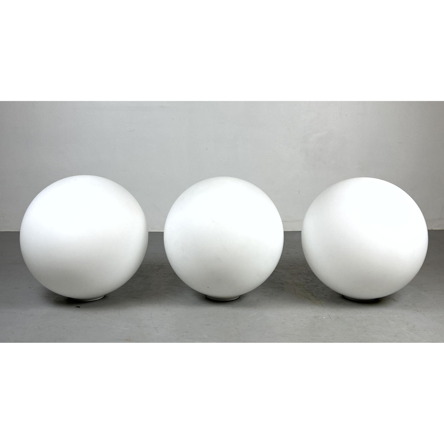 Set of three Artemide Glass Ball 2fcf28