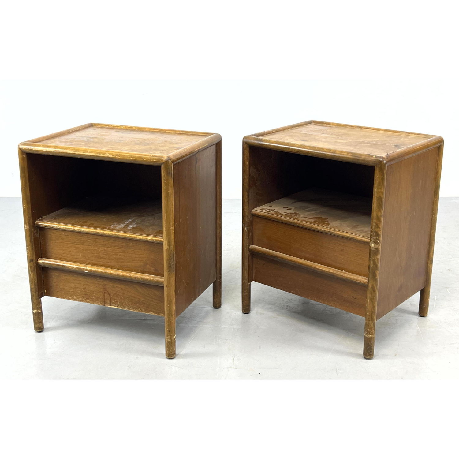 Pr ROBSJOHN GIBBINGS Night Stands.