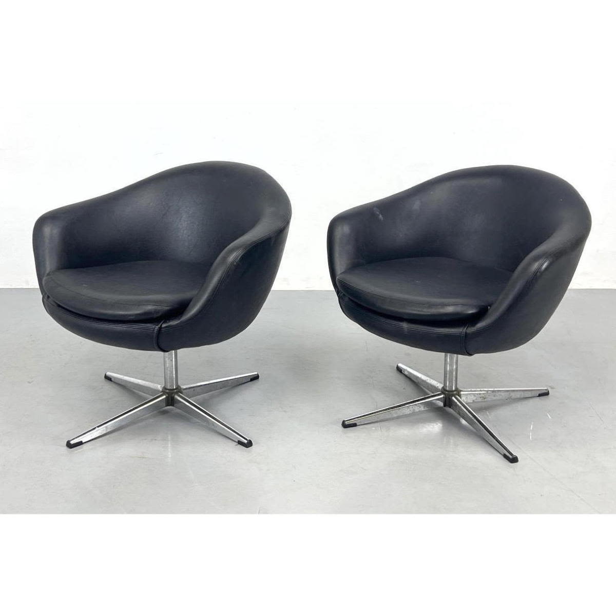 Pair Overman of Sweden lounge chairs.