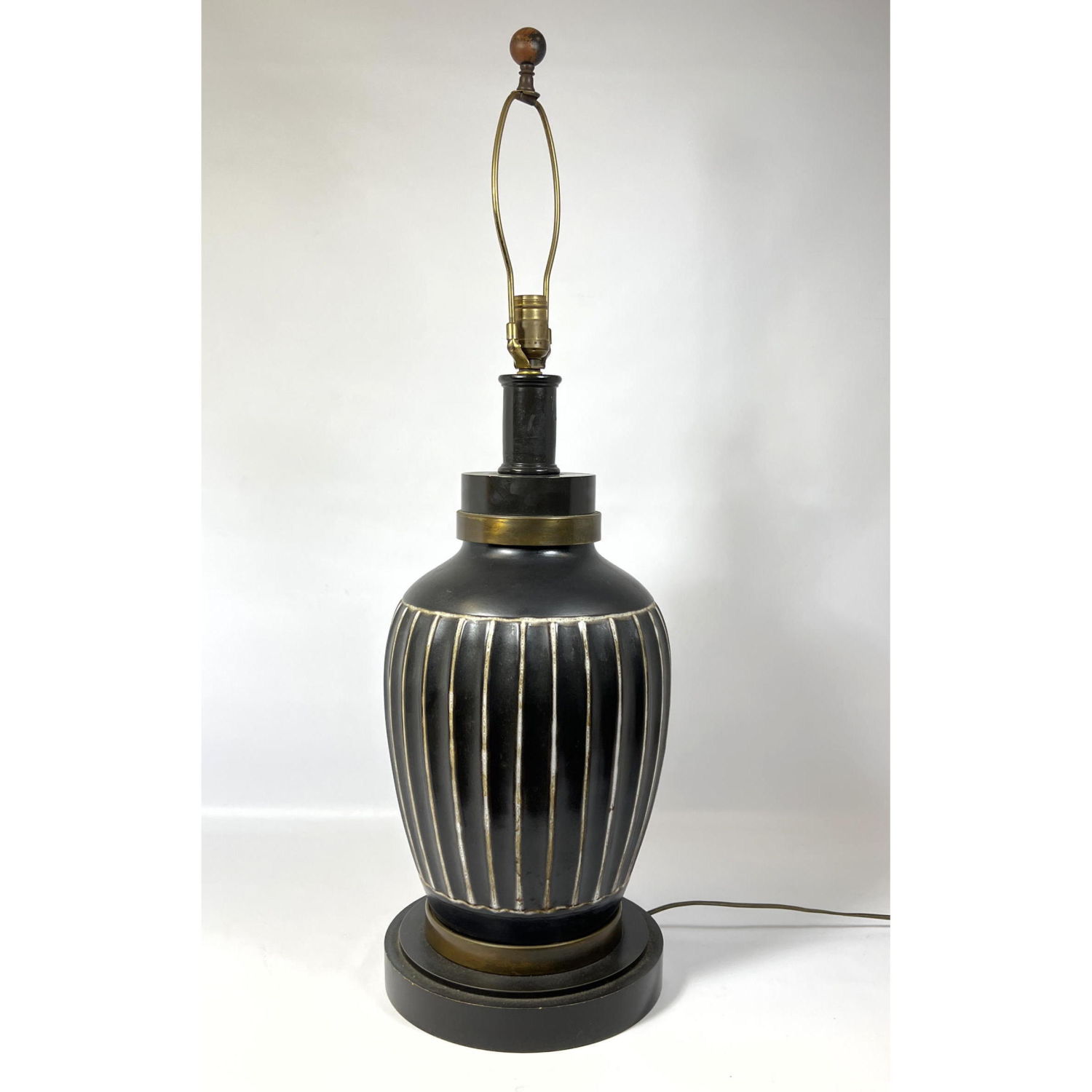 Black glazed Pottery Table Lamp  2fcfa4