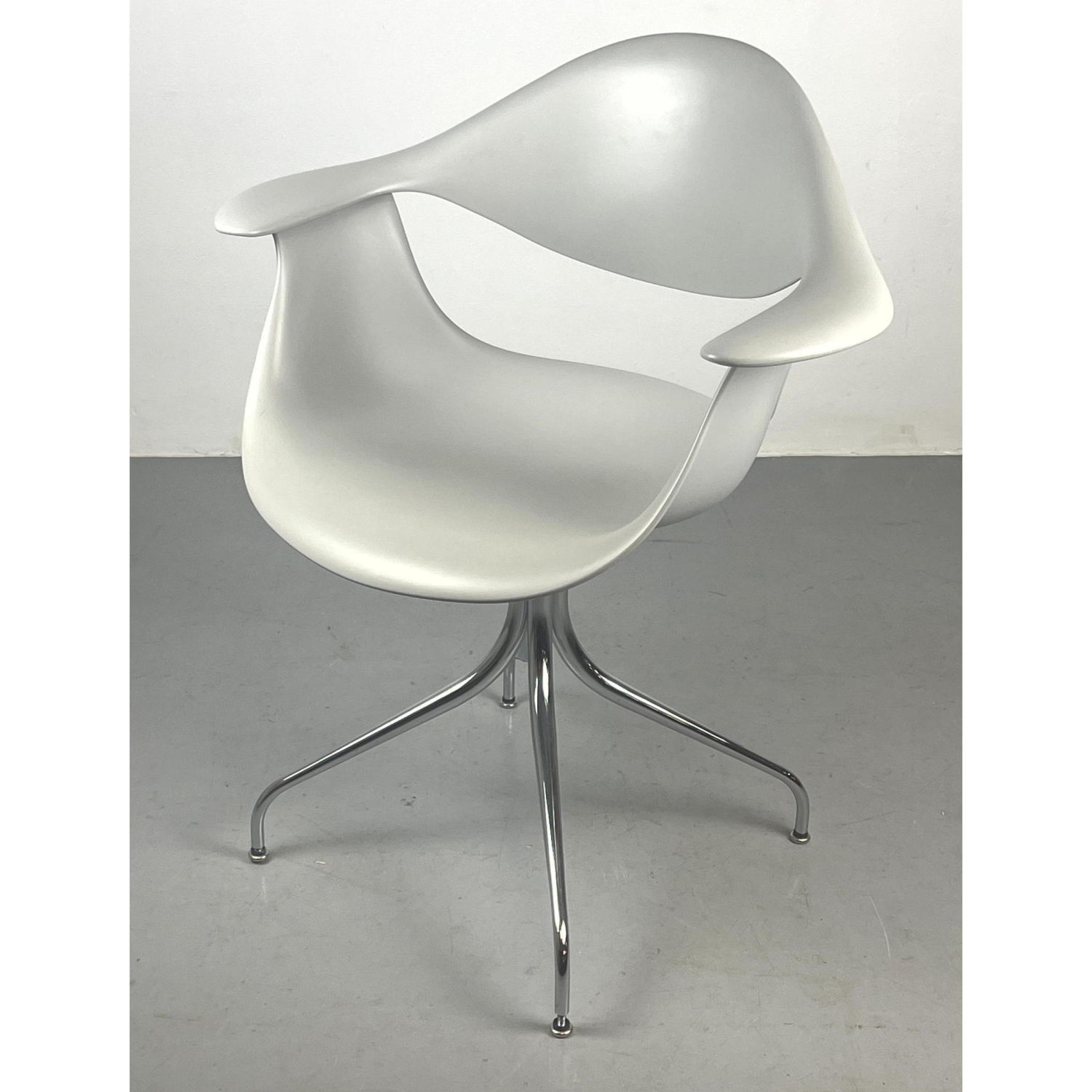 George Nelson DAF Swag Leg chair 2fd008