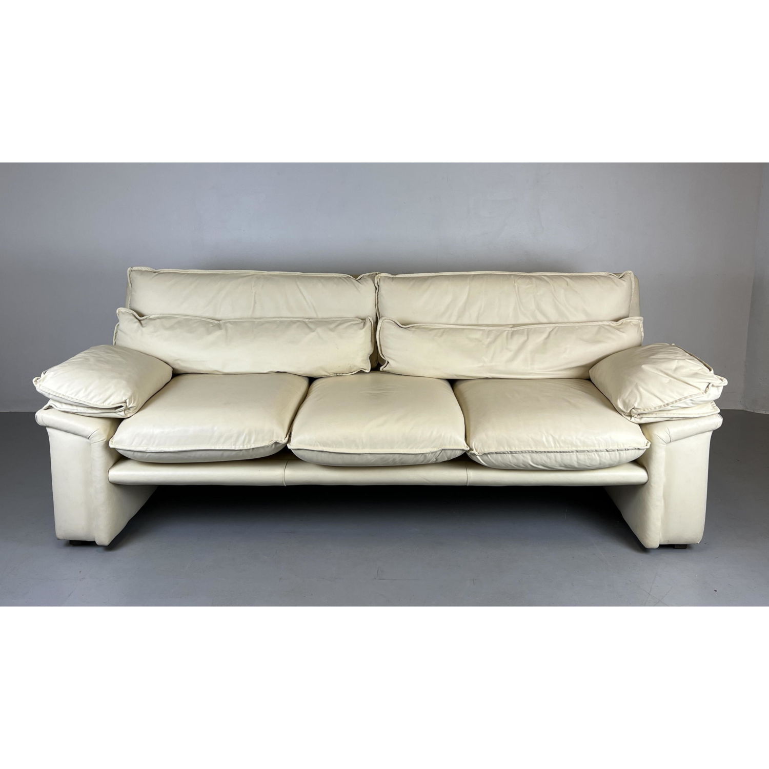 BERNHARDT Modernist Leather Sofa 2fd02e
