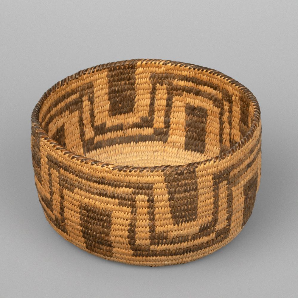 PIMA, BASKET WITH GEOMETRIC DESIGNPima,