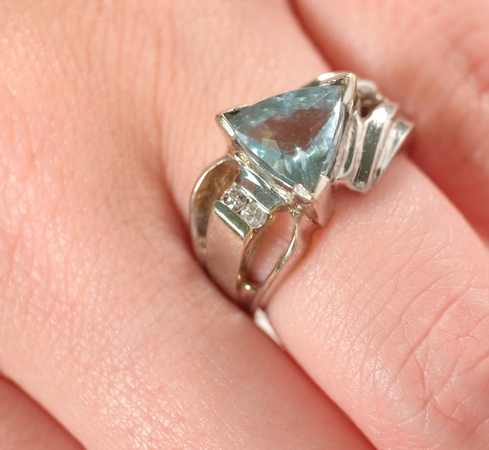 AIG CERTIFIED 14K 2 7CT AQUAMARINE 2ffd16