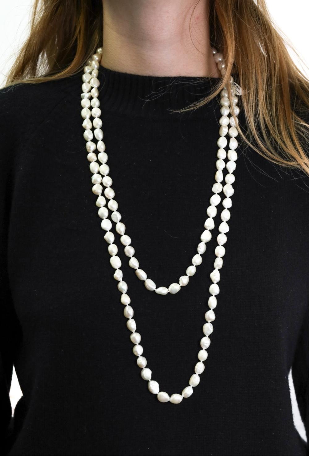 FRESHWATER ENDLESS PEARL NECKLACE 2ffd79