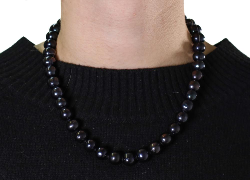 14K YELLOW GOLD & BLACK PEARL NECKLACE14k