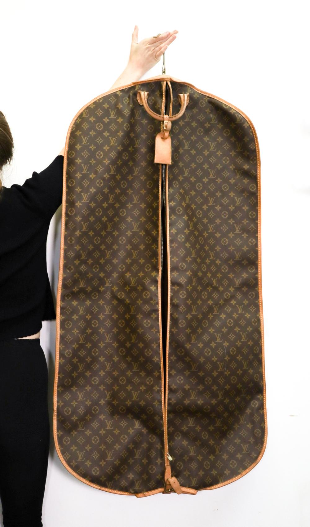 VINTAGE LOUIS VUITTON MONOGRAM