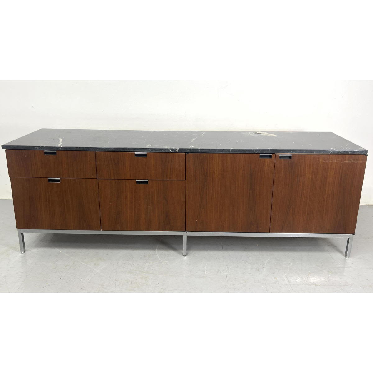 Florence Knoll Sideboard Credenza  300137