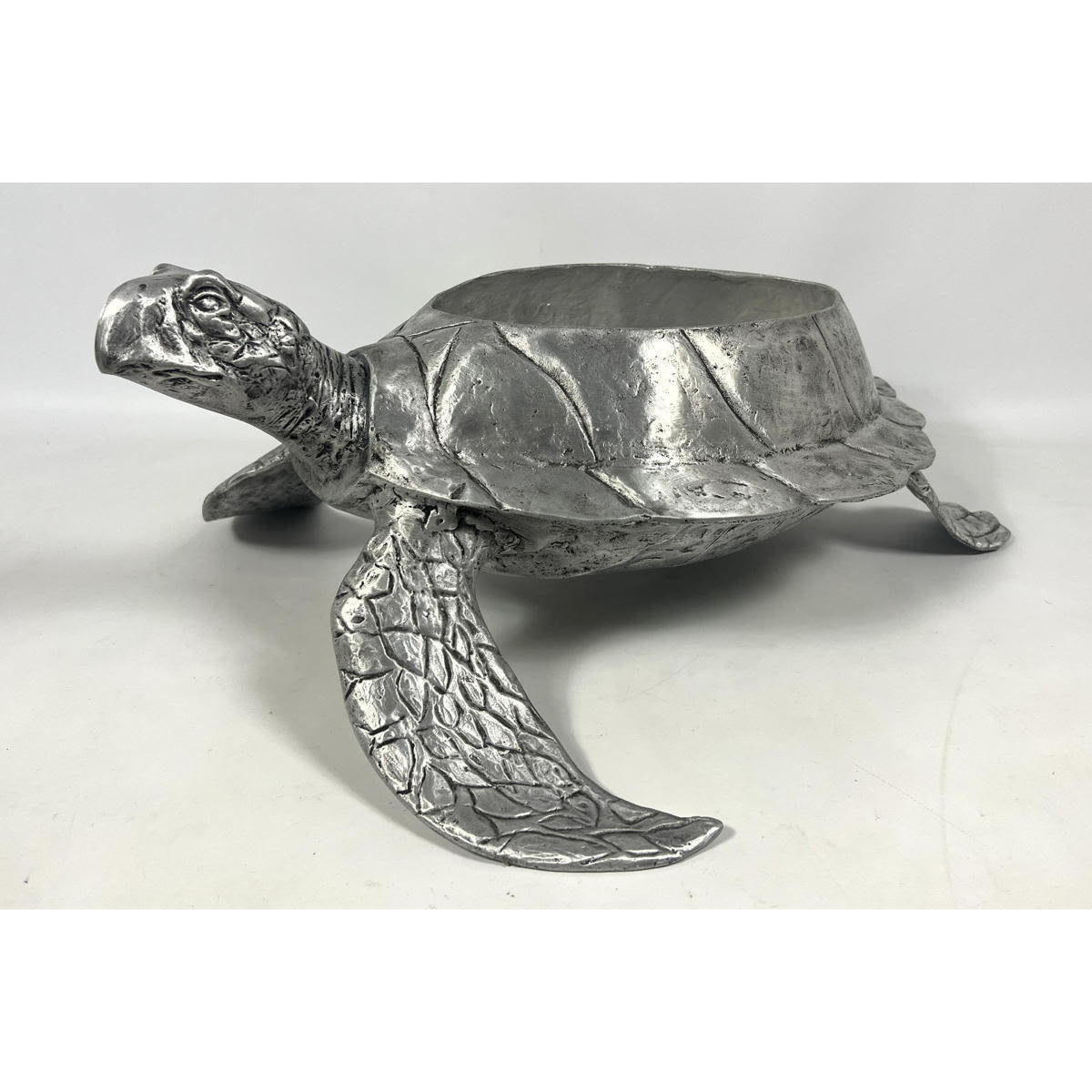 POTTERY BARN Aluminum Figural Sea 300151