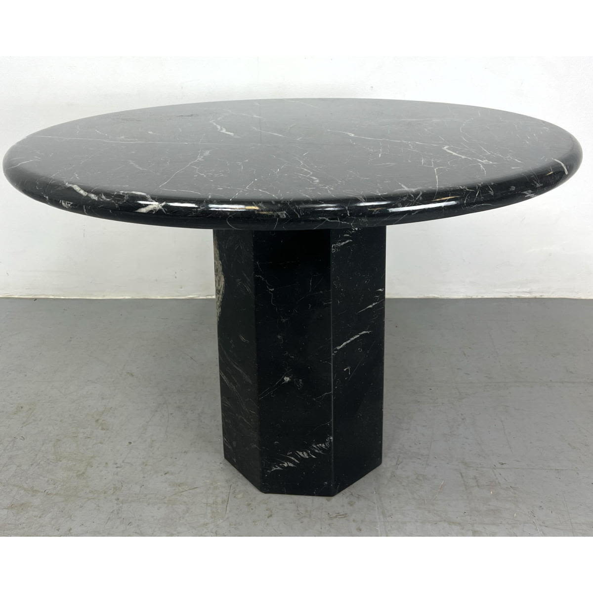 Decorator Black Marble Pedestal 3001be