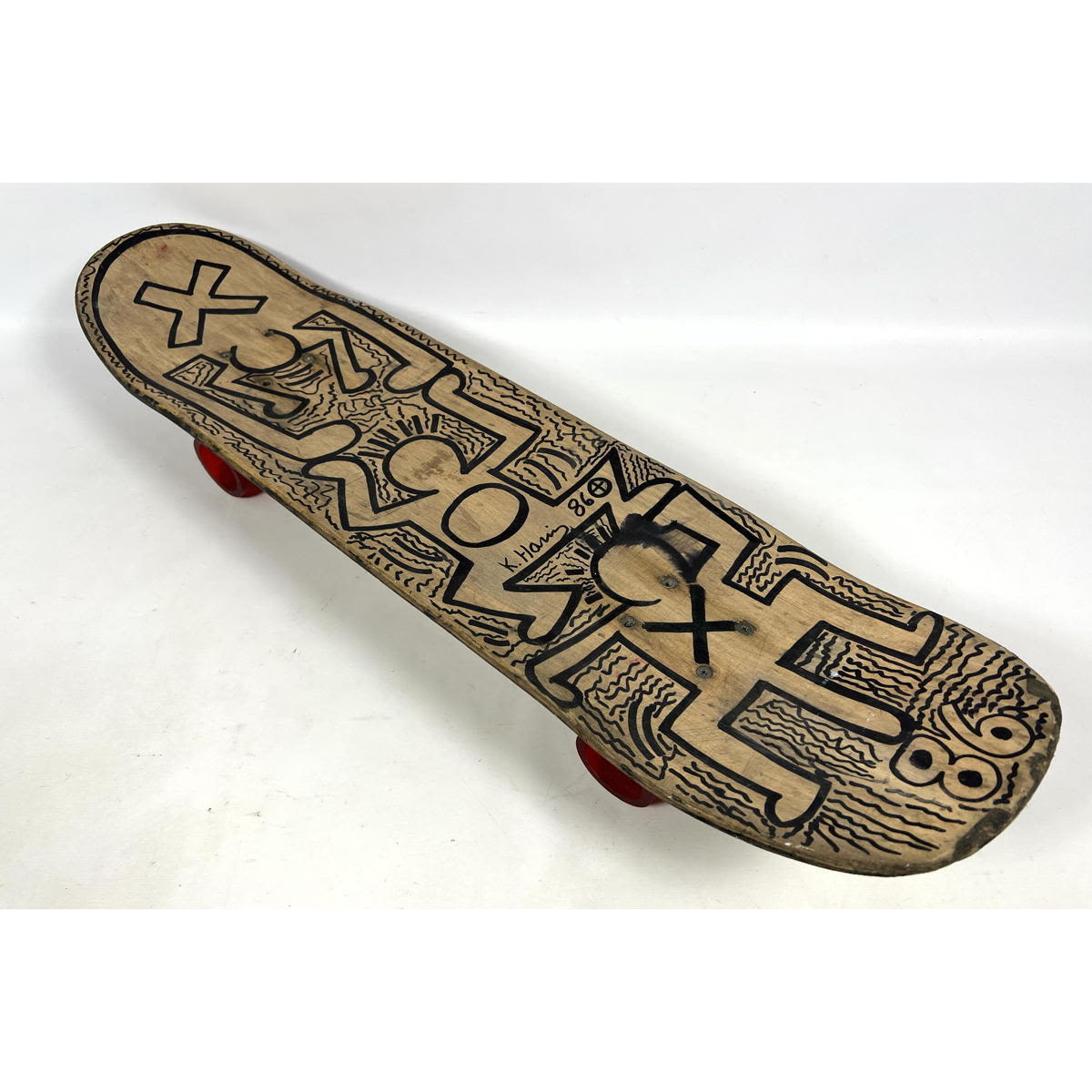 Vintage Skateboard painted in the 3001c3