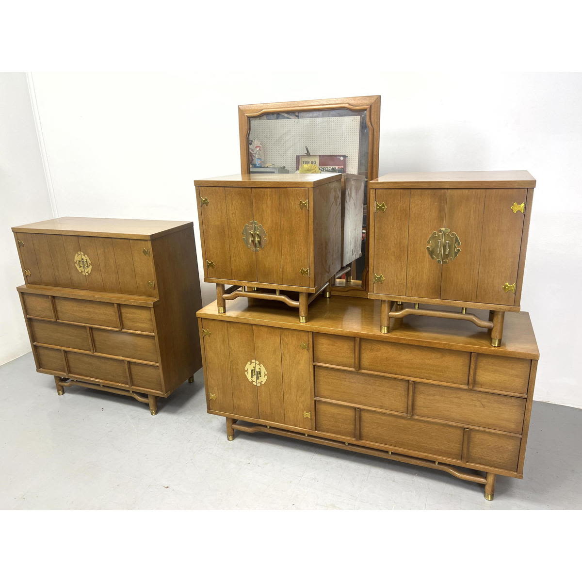 American Modern 5pc Bedroom set  3001fc