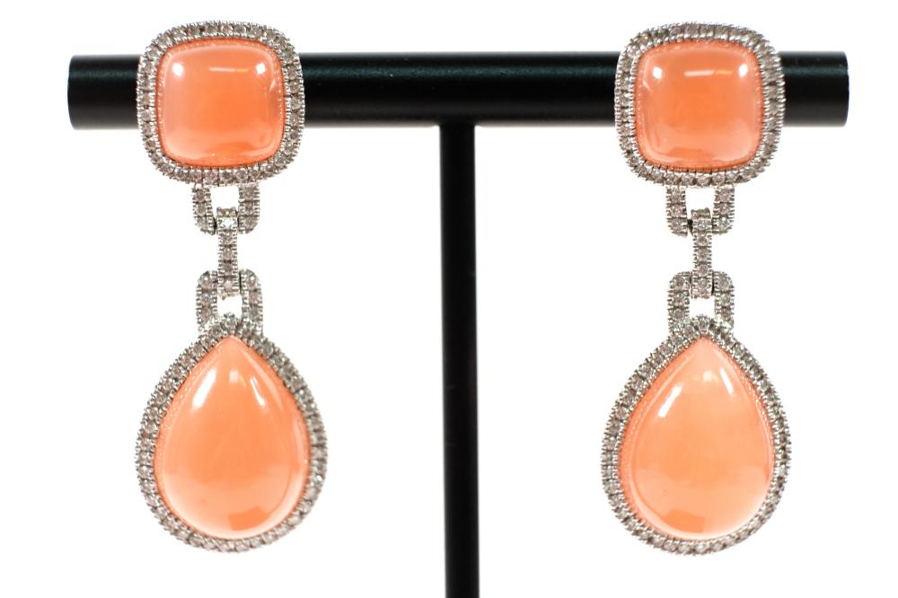 PAIR 18K WG MDJ CORAL DIAMOND 3002b6