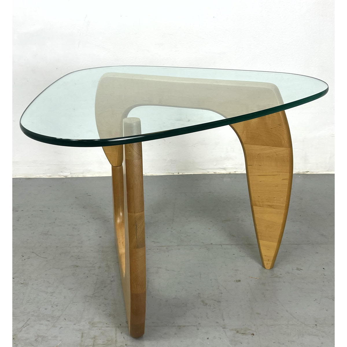 Noguchi style end table Triangle 30030d