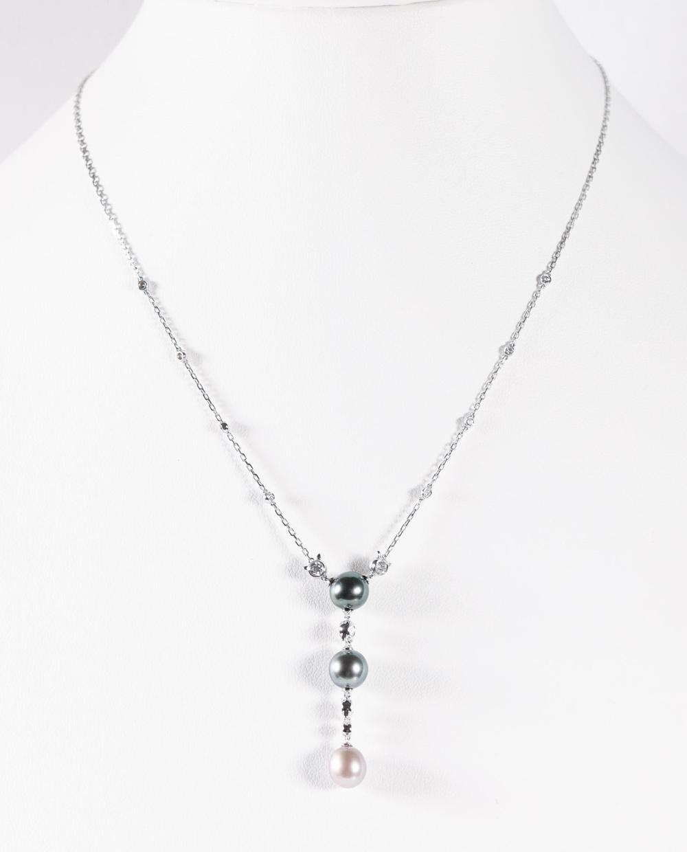 CARTIER PEARL AND DIAMOND NECKLACE 300559