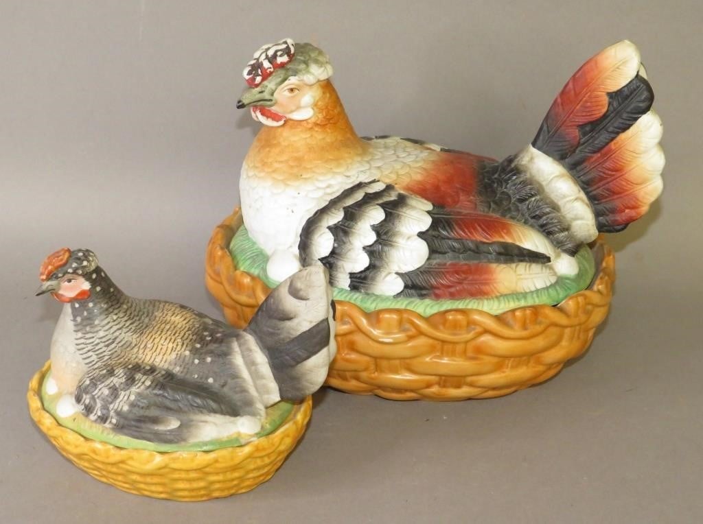 2 PORCELAIN HEN ON NEST CONTAINERSca  3006a0