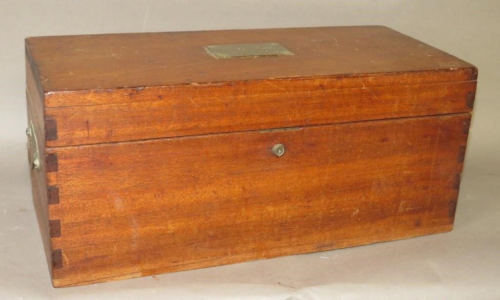 BENCH CRAFTED MAHOGANY TOOL BOX