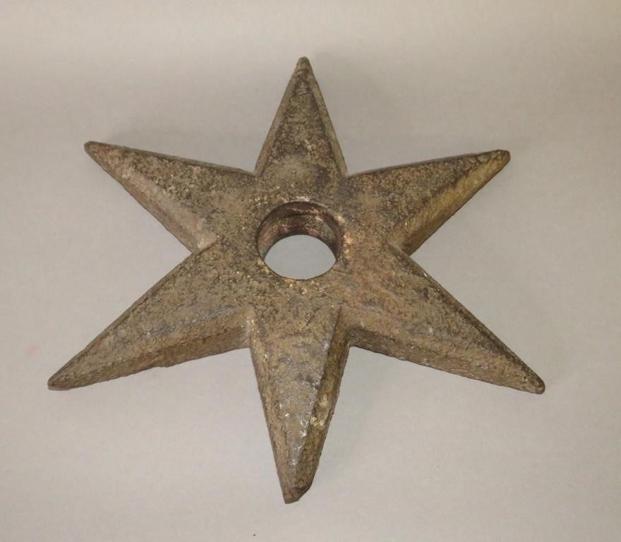 CAST IRON STAR SHAPED BUILDING 300705