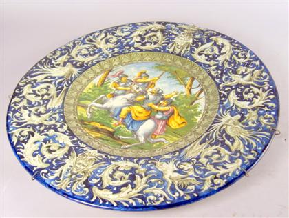 Italian maiolica charger    Centrally