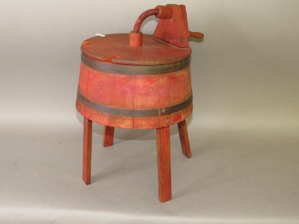 RED PAINTED WOODEN TOY WRINGER