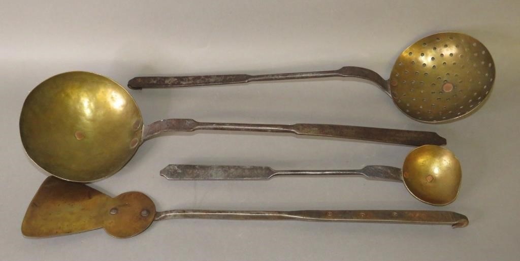 4 BRASS AND WROUGHT IRON UTENSILSca  300c58