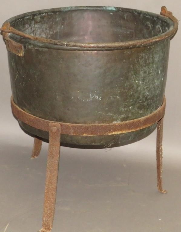 COPPER KETTLE ON STANDca 1850  300c9d