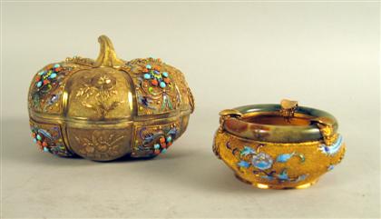 Two Chinese silver gilt and enamel 4ce20