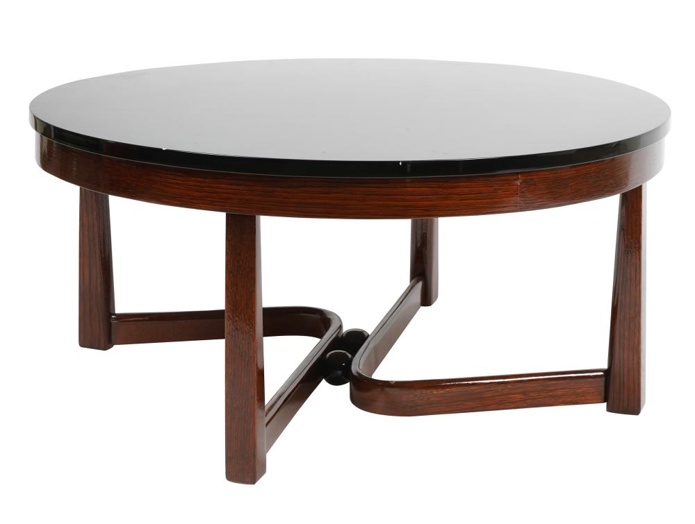 MODERN LACQUERED COFFEE TABLEunsigned 300d93