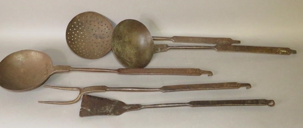 5 WROUGHT IRON HEARTHSIDE UTENSILS 300dfa