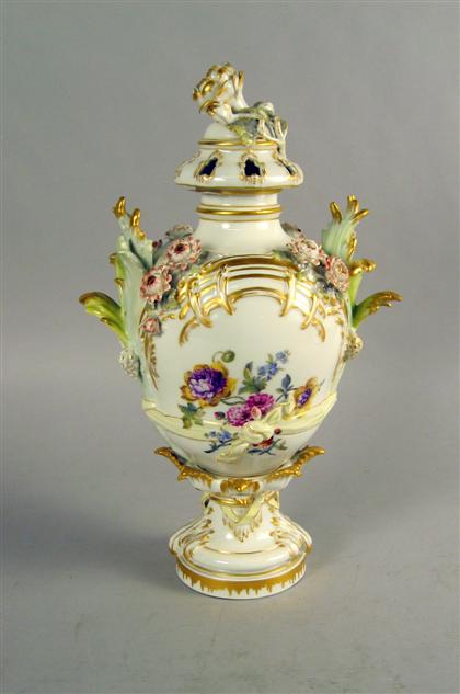 KPM porcelain floral encrusted 4ce5e