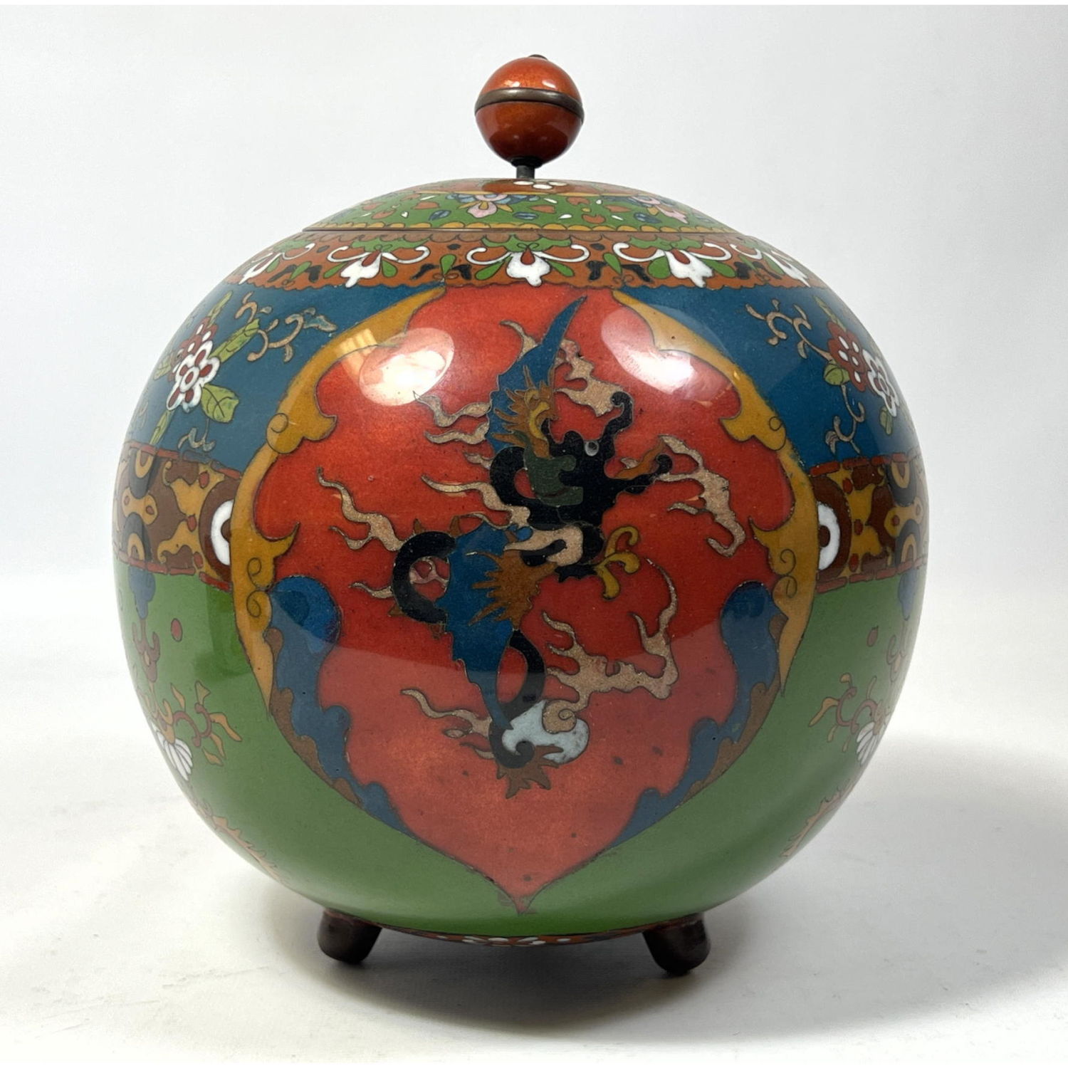 Large Cloisonne lidded jar with 2fec53