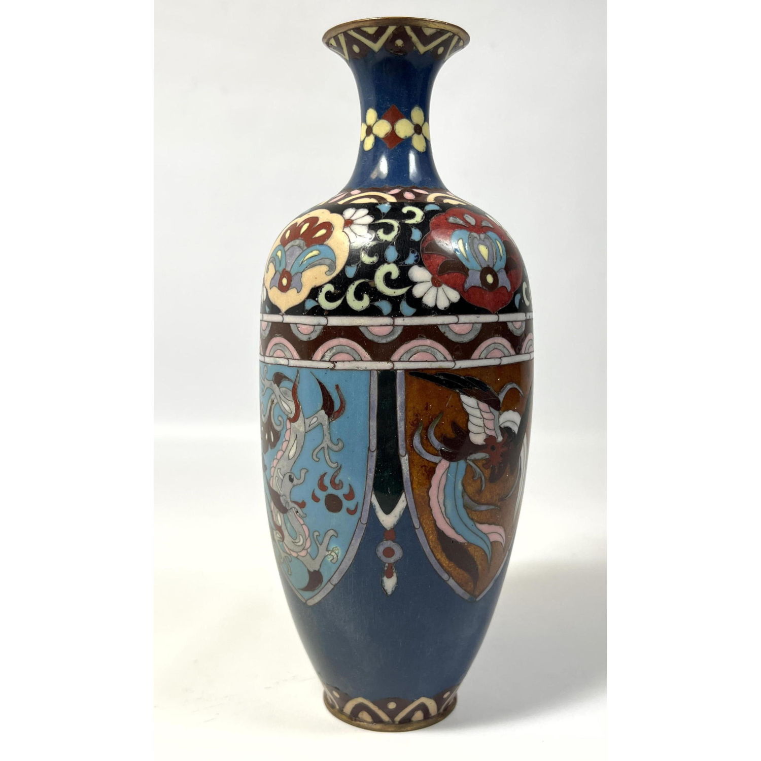 Fine Cloisonne vase with sparkle 2fec63