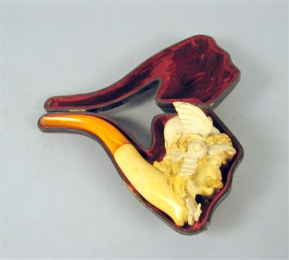 Carved meerschaum pipe and case