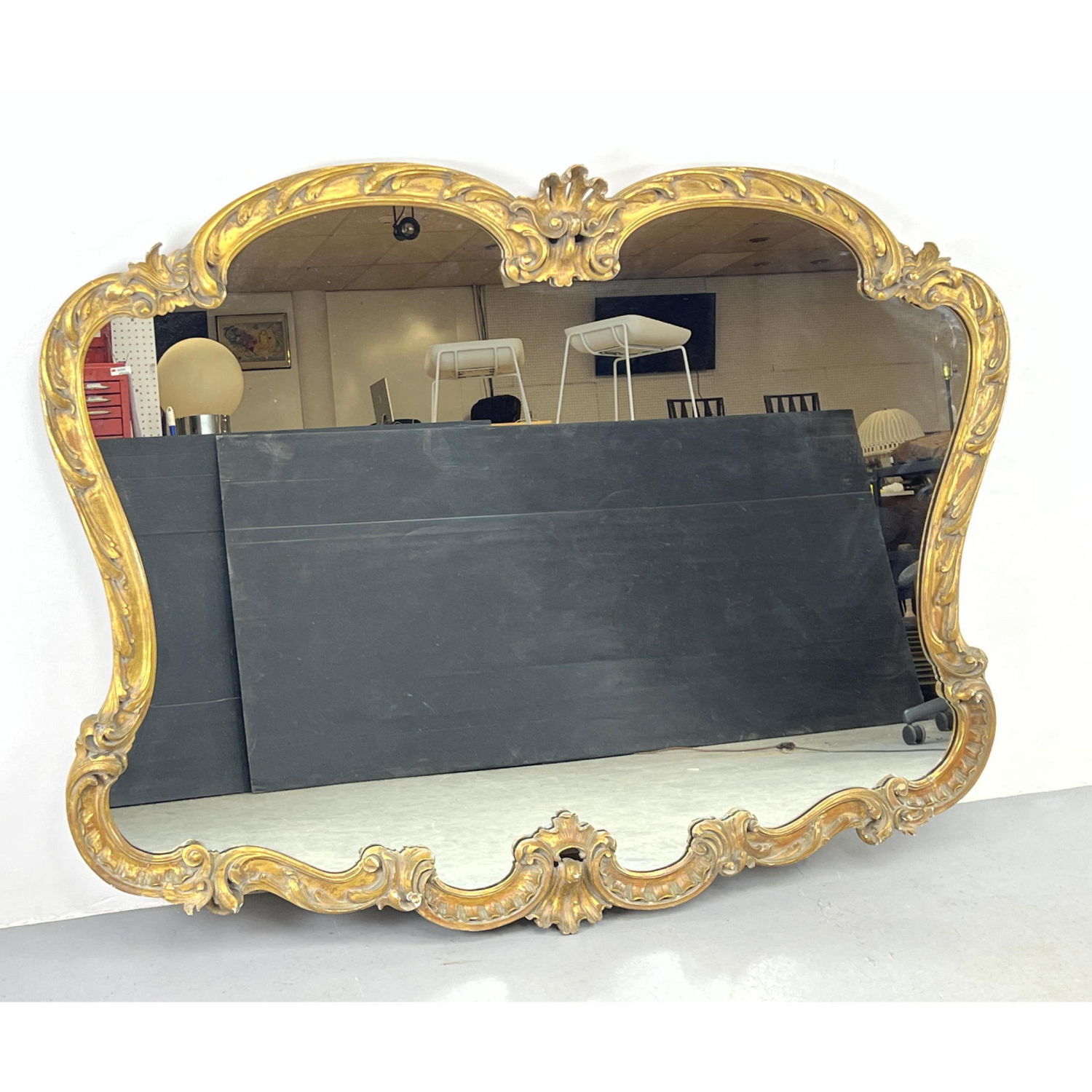 Large Gilt and Gesso Wall Mirror  2fed58