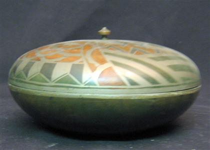 Mixed metal covered bowl    Of circular