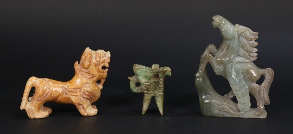 3 CHINESE HARDSTONE CARVINGS3 Chinese 2fee59