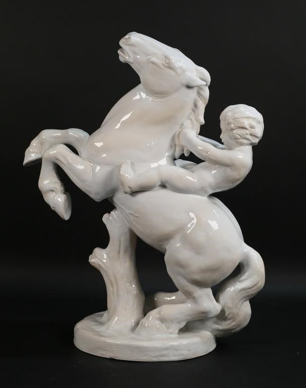 VILLEROY BOCH POTTERY CHERUB 2fee8c