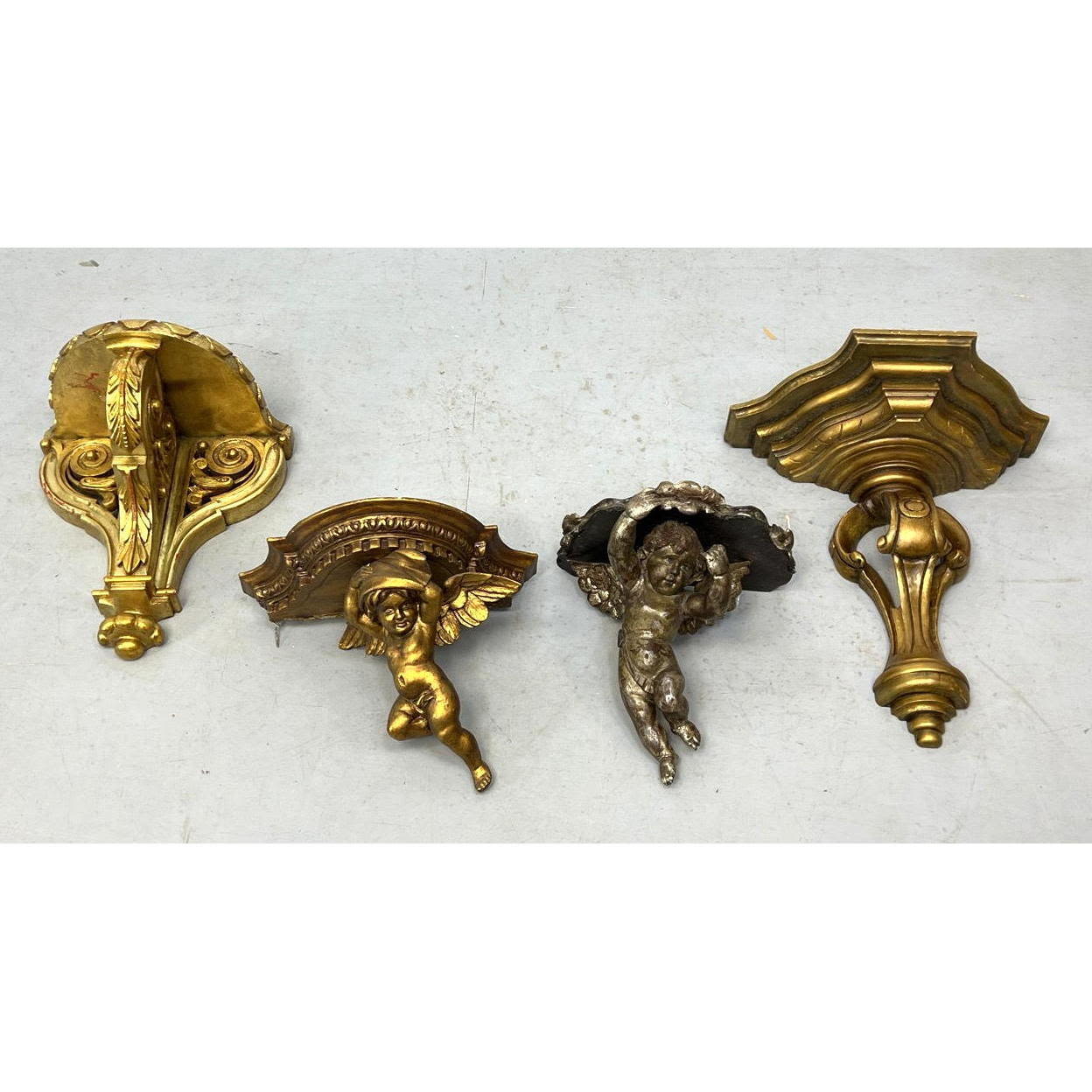 4pc Carved Vintage Wall Brackets. Most