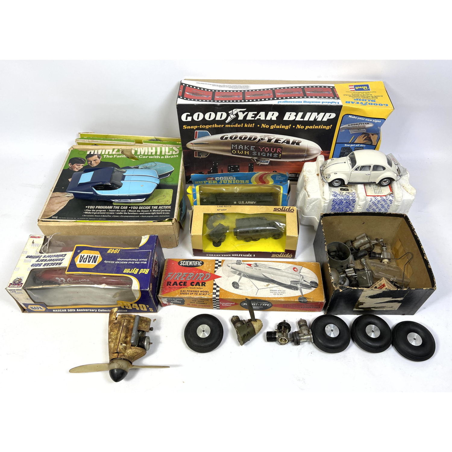 Models and Toy Cars Lot. Corgi,