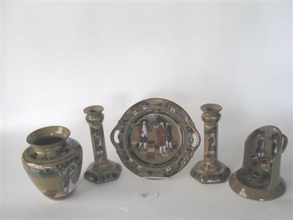 Five piece Deldare ware pottery 4cb27