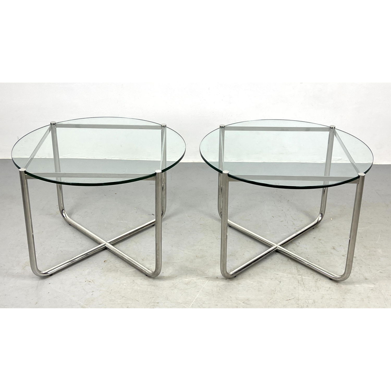 Mies van der Rohe MR series For