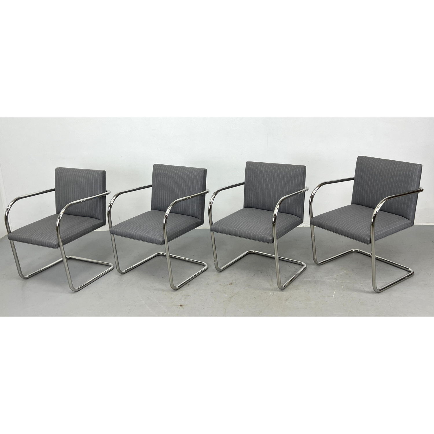 Set 4 Knoll BRNO Arm Chairs Thick 2ff0aa