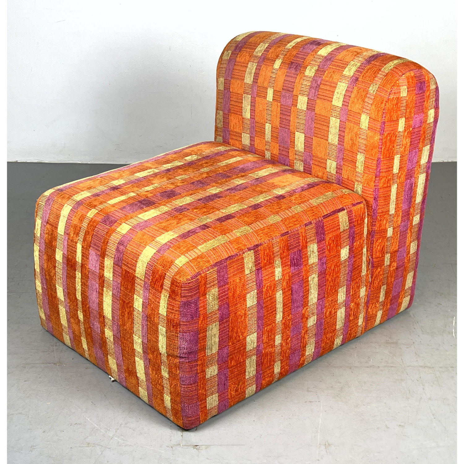Directional funky low armless lounge