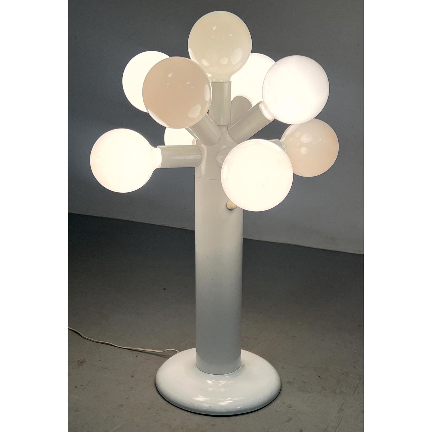 SONNEMAN Labeled Column Ball Shade 2ff0d3