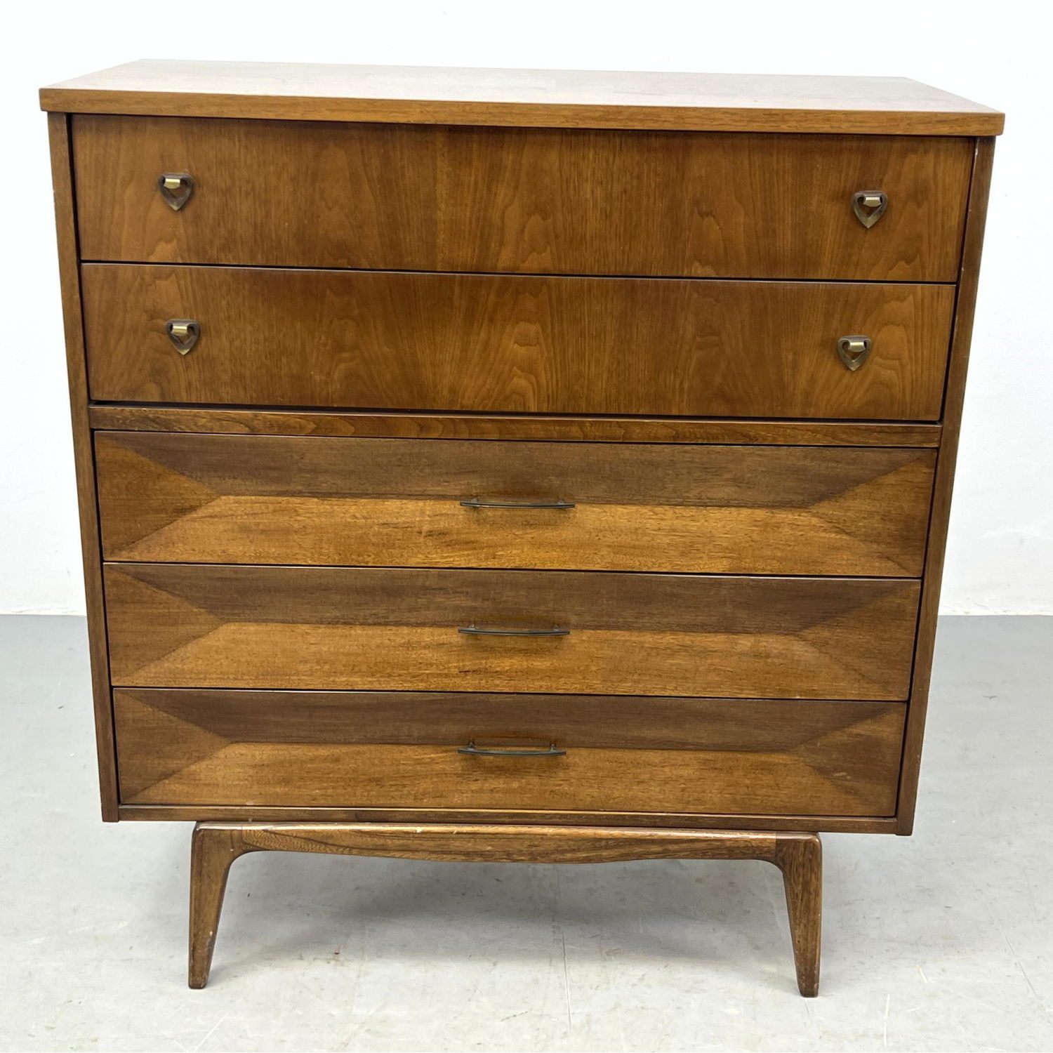 UNITED tall chest of drawers dresser.