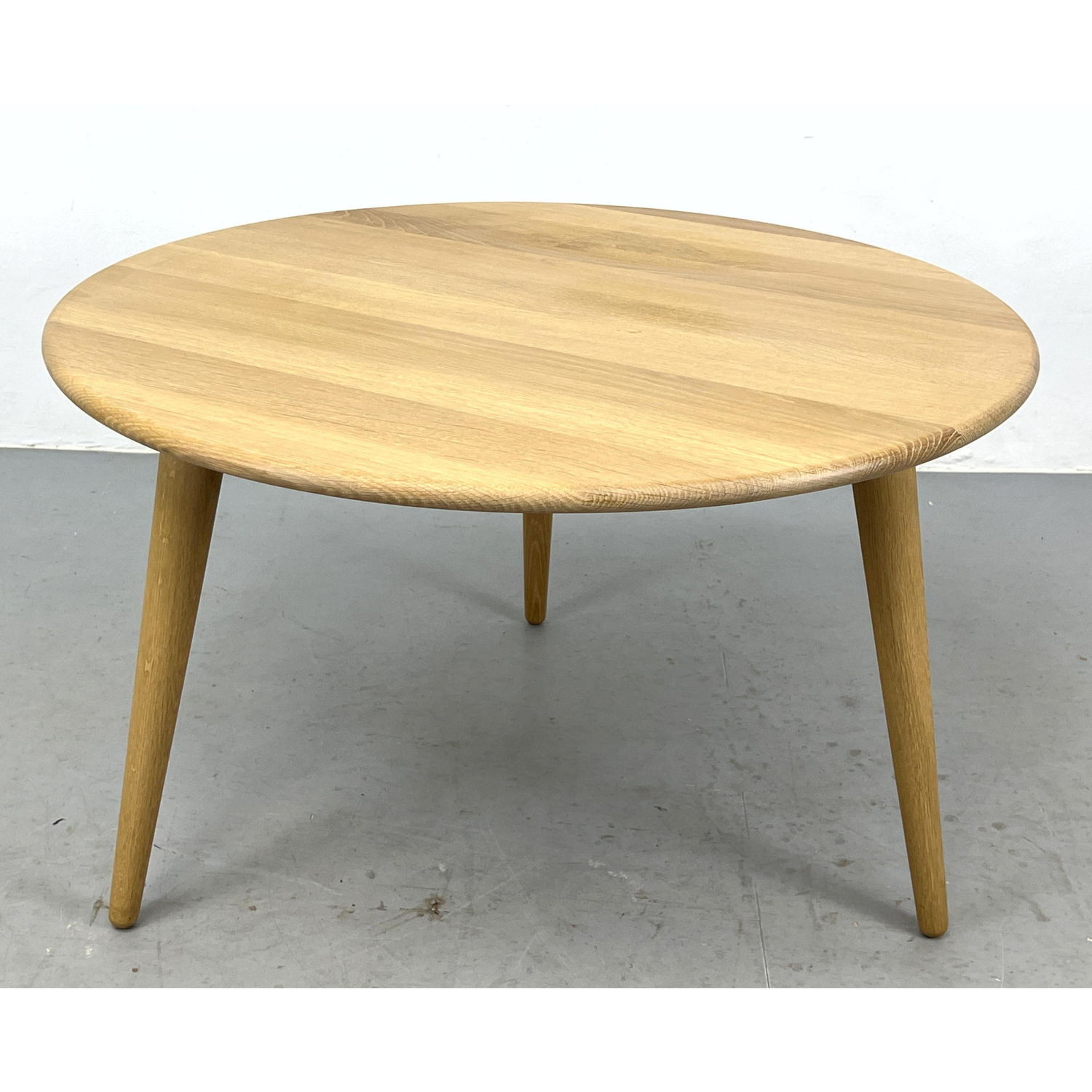 HANS WEGNER Oak Coffee Table Model 2ff293