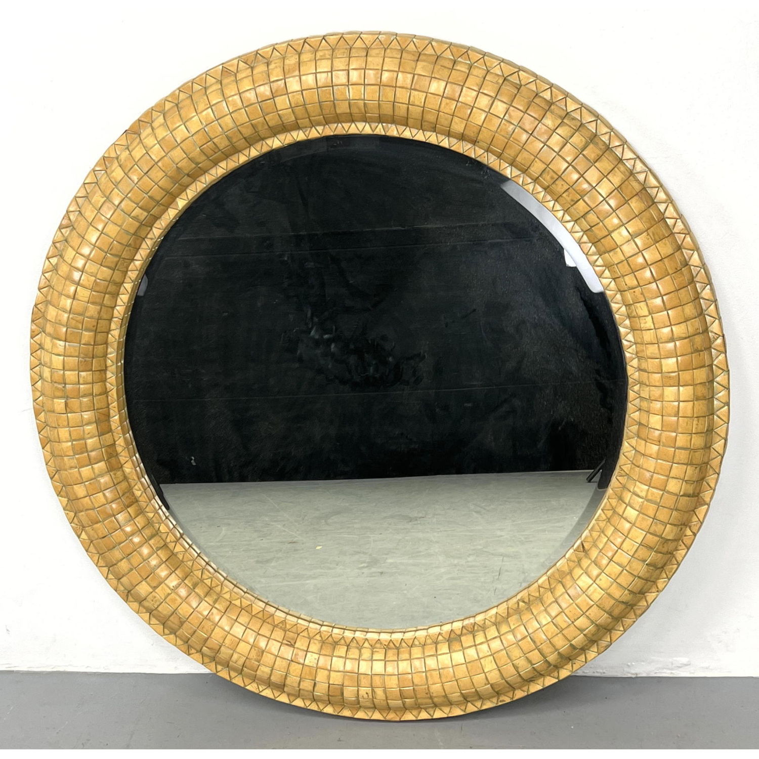 Large Round Coconut Shell Beveled