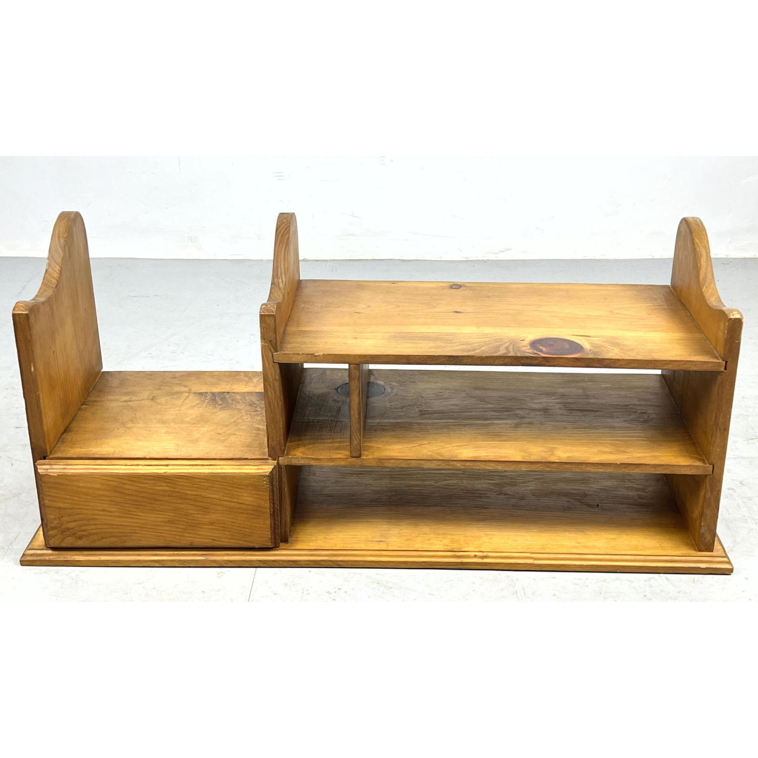 Pine Country French style Shelves  2ff2ec
