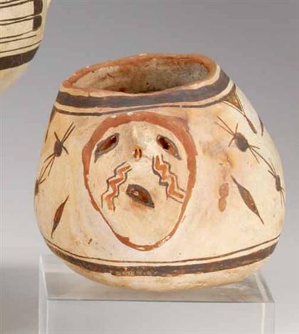 Hopi or Zuni Effigy jar with weeping
